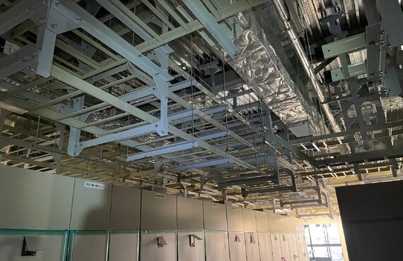 名古屋市で電気工事の職人を募集してます！！未経験者大歓迎！！！